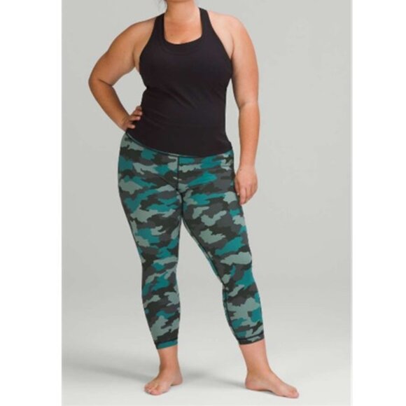 lululemon athletica Pants - LIKE NEW! Lululemon Wunder Under High-Rise Tight 25" Camo